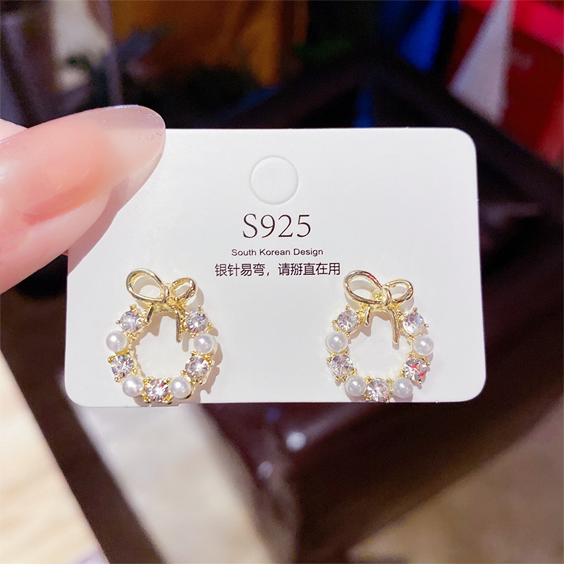 XiaoboACC Anting Stud 925 Silver Needle Bentuk Pita Aksen Mutiara Bahan Zirkon Untuk Wanita