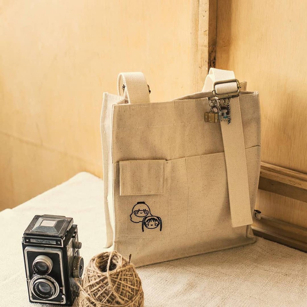 Kaerysleika Classic Totebag Adjustable Sand T32