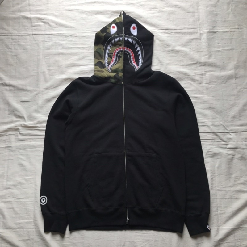 A Bathing Ape "Applique Shark Full Zip 2008"