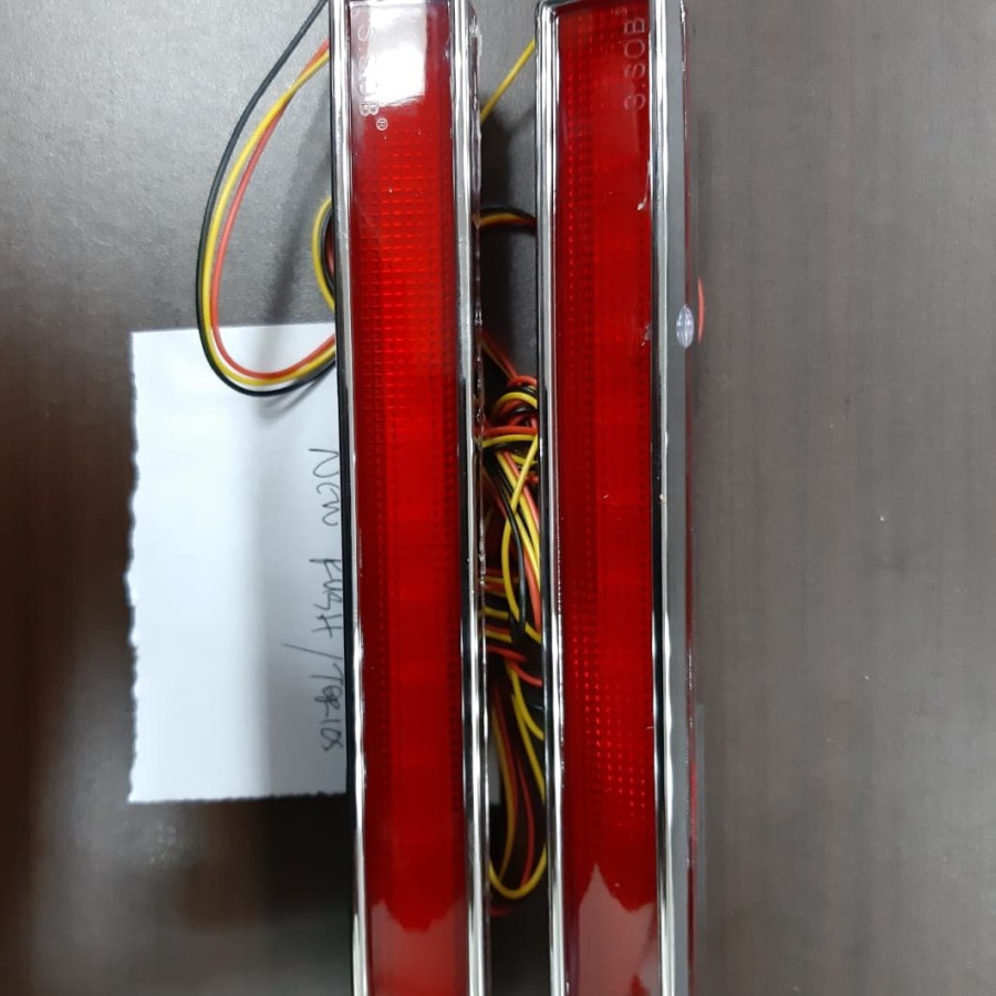 Lampu Reflektor mobil toyota new RUSH