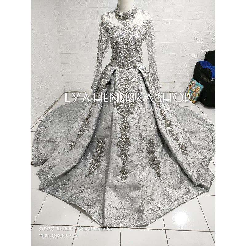 Ready baju pengantin/Gaun pengantin mewah berpayet