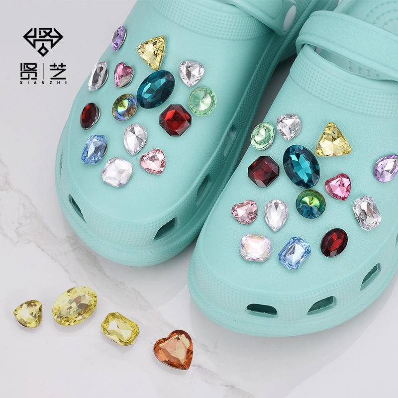 Charms Crocs Sendal Kristal Berlian Jibbitz Untuk Hadiah Anak Perempuan