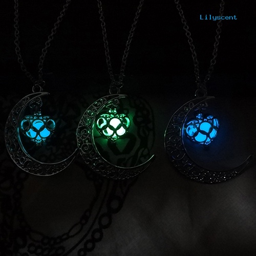 Kalung Rantai Dengan Liontin Bulan Sabit Aksen Batu Turquoise Untuk Wanita