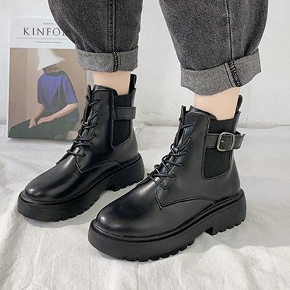 SBGT sepatu boot aksen gesper high ankle hitam sol tebal import korea jepang martin boots