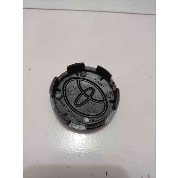 Tutup velg Dop Roda Toyota Avanza vvti cembung 5,7 cm 2004-2011