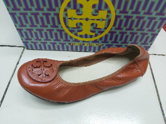 Tory flat leather / sepatu tory / sepatu kulit +include box