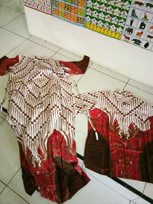 Batik Couple Keluarga Sania Ruffle Ori Ndoro Jowi Dnt Motif Garuda Merah