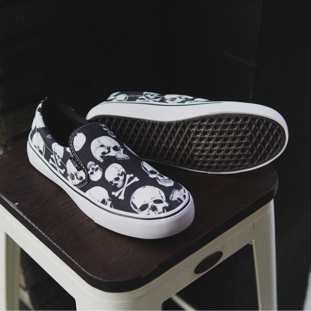 TERBARU BISA COD !!! Sepatu Pria Vans Slop Motif Sneakers Tanpa Tali Kuliah Kerja Sekolah Santai