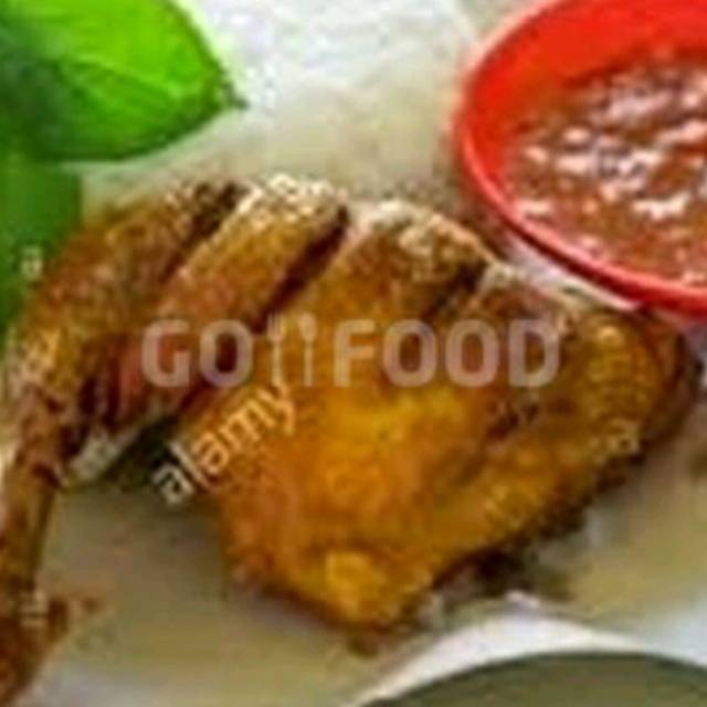 

Pecel ayam