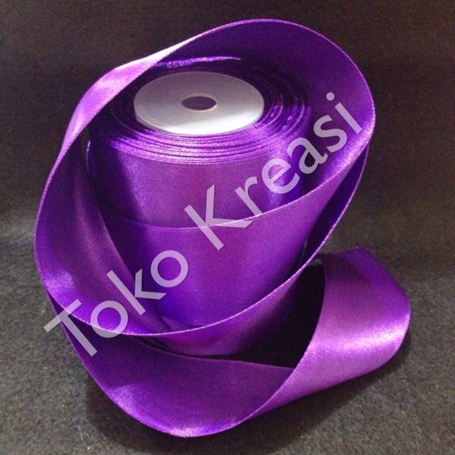 (Meteran) Pita satin 2inci / 5cm warna ungu tua
