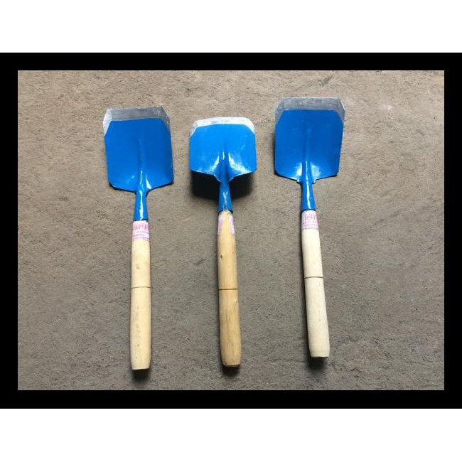 SEKOP TANAH UNTUK GALI TANAH(SEKOP BIRU)