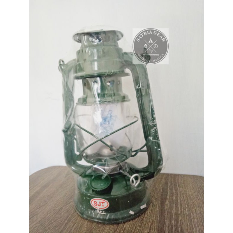 Lampu lentera - lampu teplok minyak bensin - lampu anti angin - lampu camping outdoor