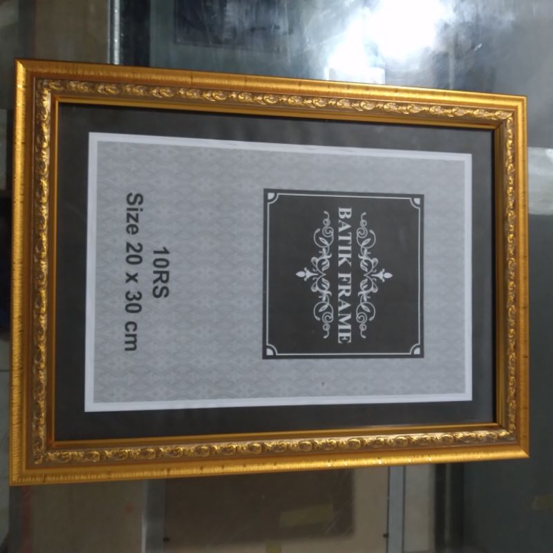 FIGURA/FRAME/ BINGKAI FOTO 10RS / 10R JUMBO LIS KERTAS (20X30CM)