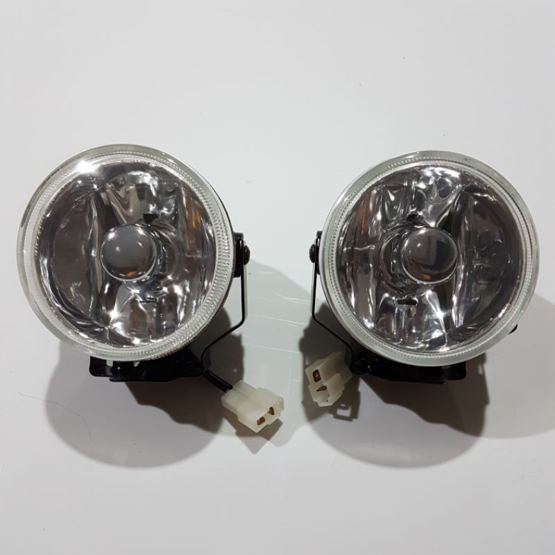 lampu bemper/ foglamp panther thn 2005 only