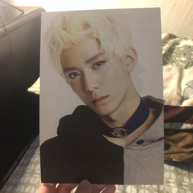 SF9 Feeling Sensation Hwiyoung Postcard
