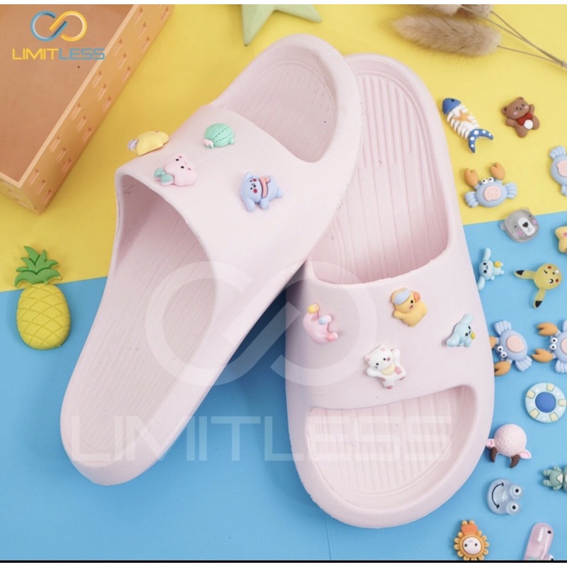 Zerolimit - Sandal Slipper Wanita Karakter Lucu Sandal Jelly Wanita Anti Air Sendal Rumah Slip On Cewek Bagus