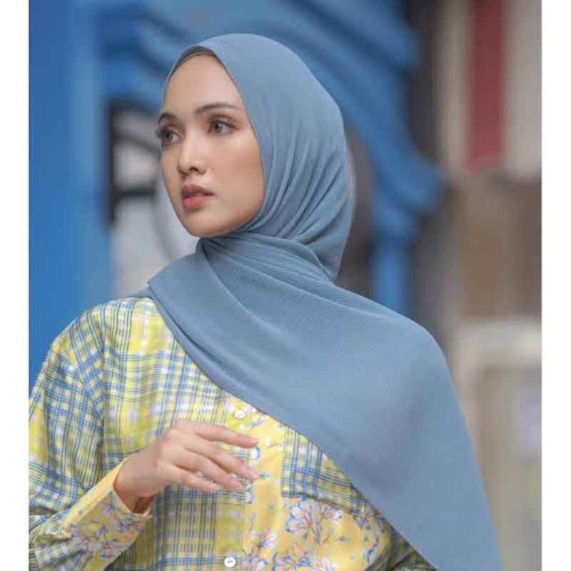 buttonscarves pleated shawl