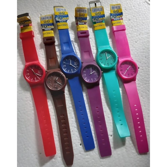 Jam tangan cewek rubber warna Water Resistant