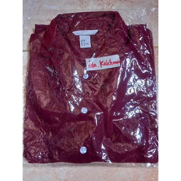 kemeja HnM maroon