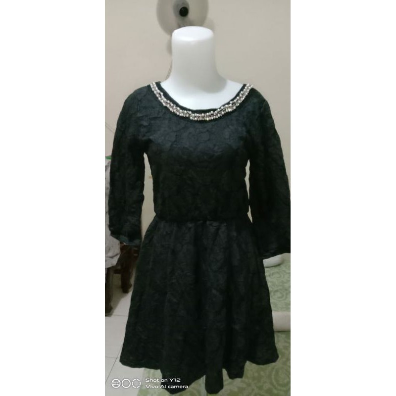 DRESS PARTY HITAM LD 100