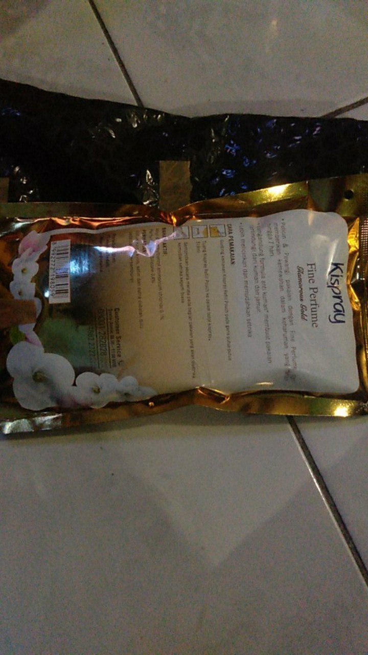 Promo Murah Kispray Pewangi Pelembut Pakaian All Variant 300 Ml