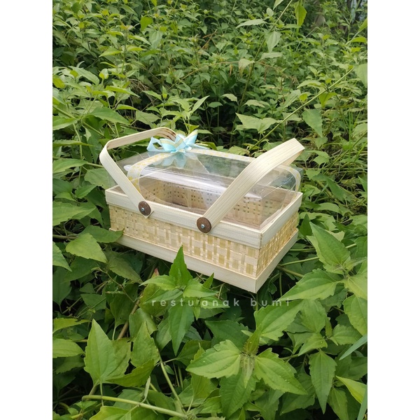 

keranjang hantaran truntum Keranjang Buah 30x20/hantaran/nikahan/seserahan/hampers/bingkisan/wedding/hadiah/giftbox/keranjang/wadah makanan/gift/sembako/roti/cake/nasi/catering/nasi box/food/lamaran/tradisi/craft