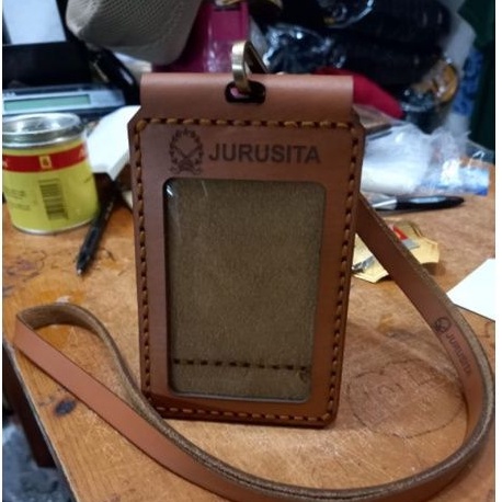 

Name Tag Id Card holder Juru Sita Asli kulit