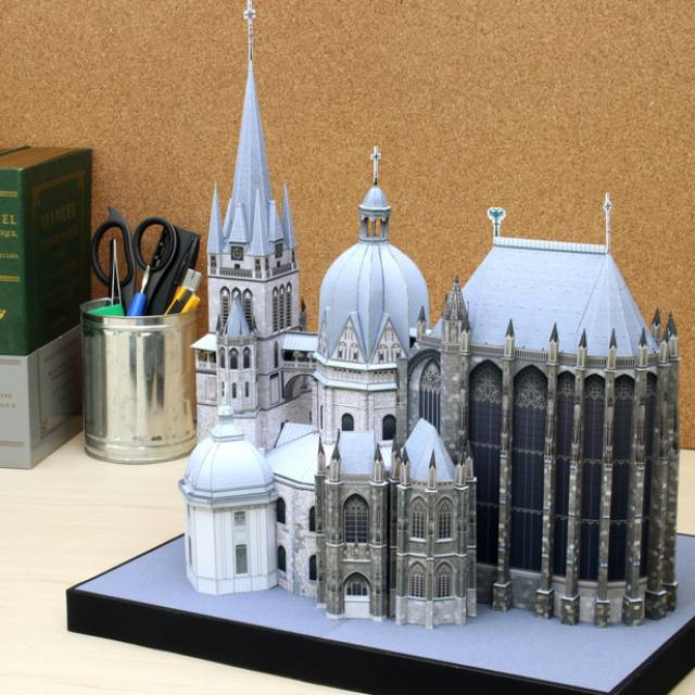 Aachen Cathedral Germany papercraft