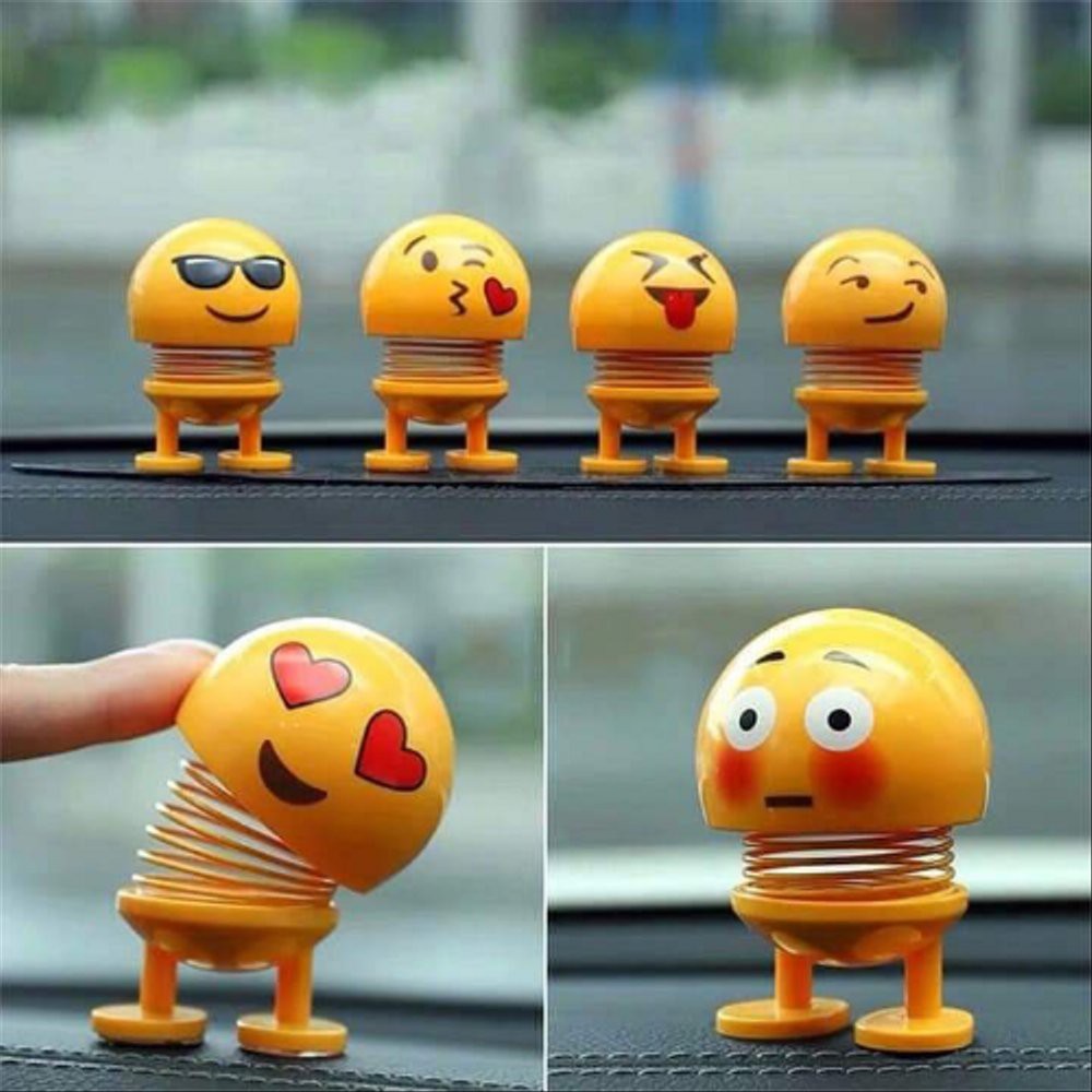 Boneka Pajangan Dashboard Motif Gambar Emoji Emoticon Mini Lucu