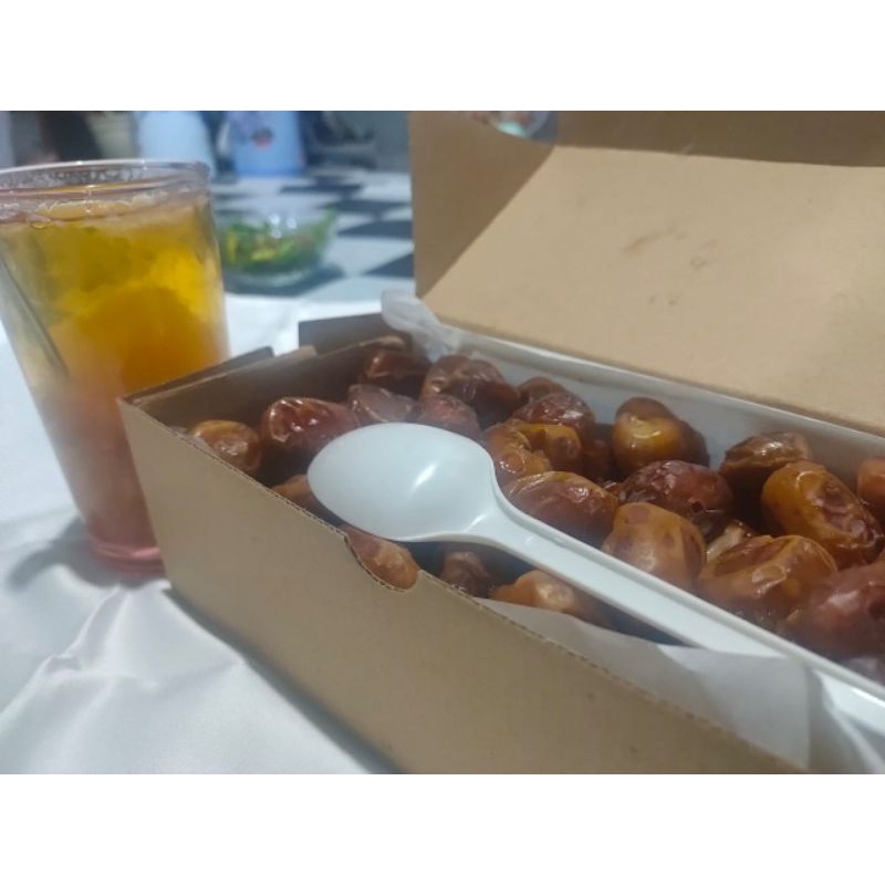 

KURMA SUKKARI PREMIUM SAUDI DATES ORIGINAL