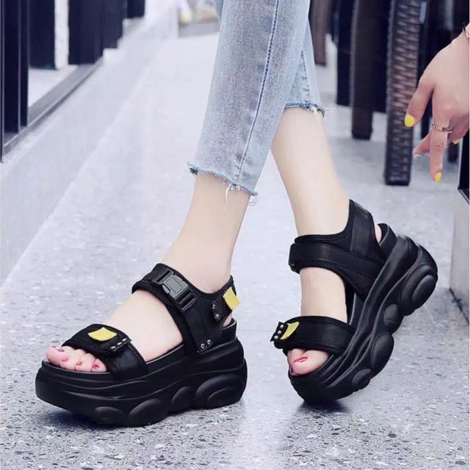 Termurah sepatu sandal wanita remaja sandal gunung Korea hitam sol karet BD16ts - Hitam