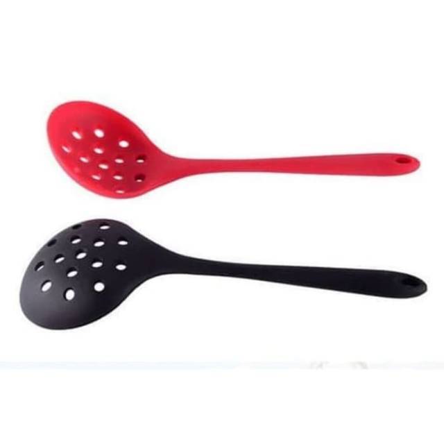 Spatula penggorengan bolong silikon food grade