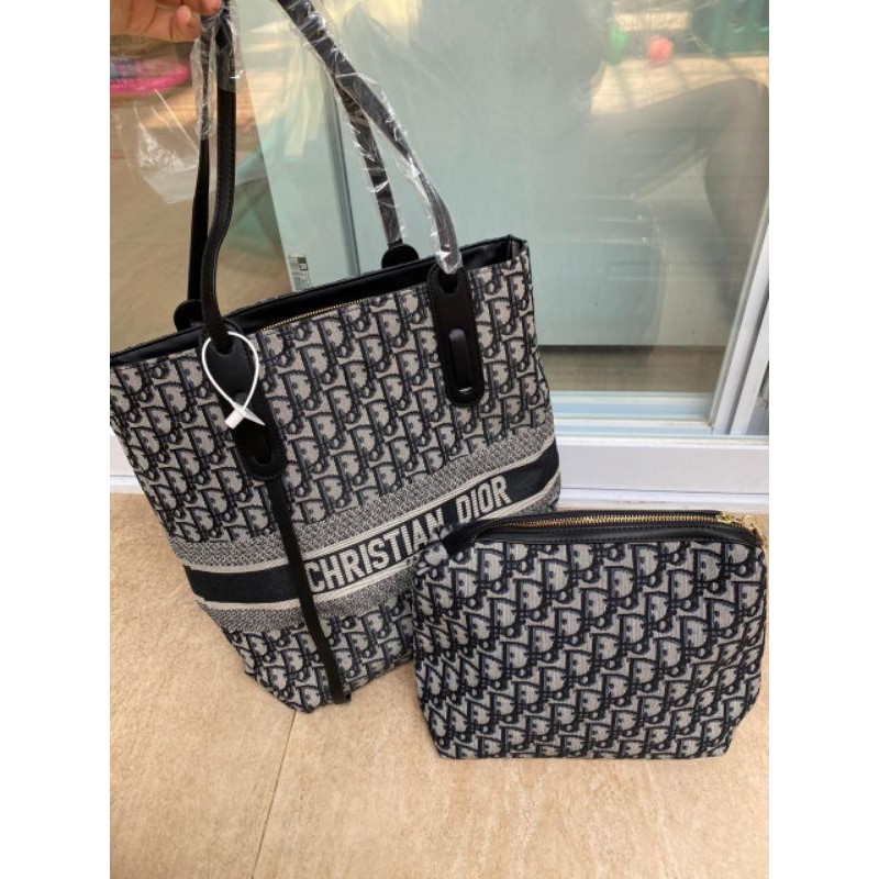 dior vertikal totebag