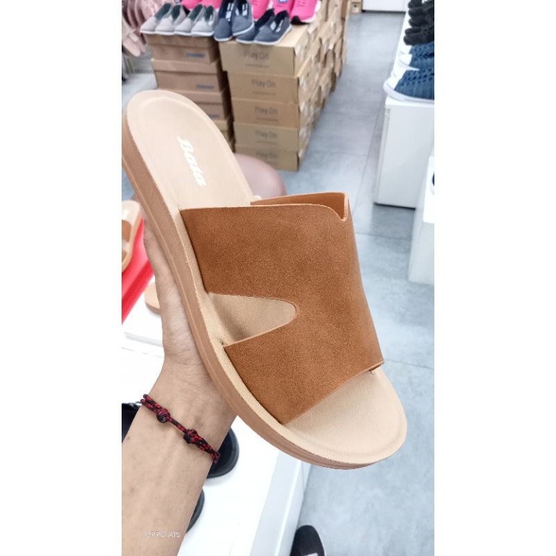 sandal cewek ringan Bata