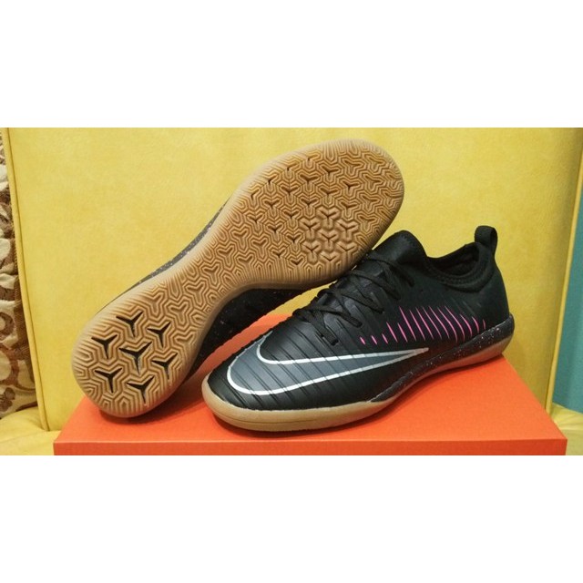 Sepatu Futsal Nike Mercurial X Finale II Black Pink Blast