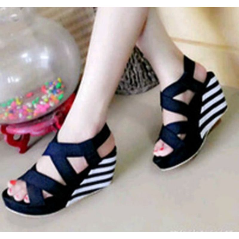 WEDGES BELANG, WEDGES WANITA, WEDGES SANTAI, WEDGES MALL