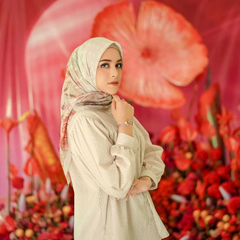 XANADU SCARF ABALONE & XANADU PIN