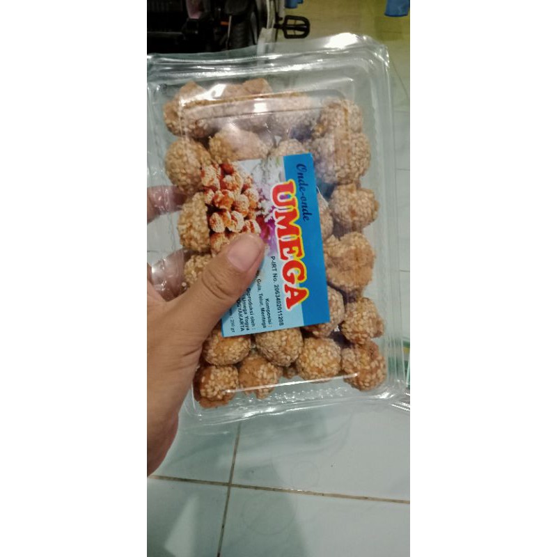 

onde-onde ketawa kering
