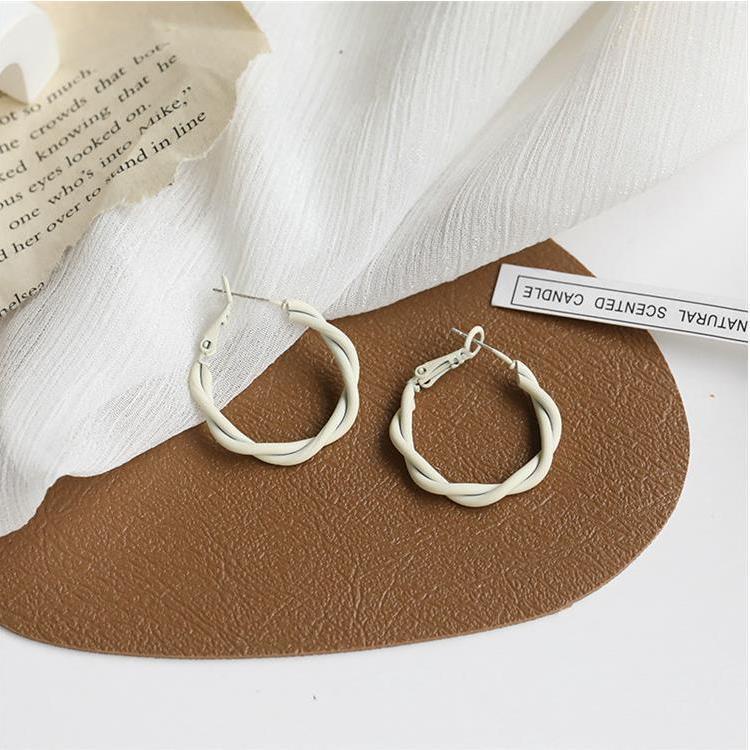 INS Popular S925 Silver Needle Circle Twist Earring Stud Earrings