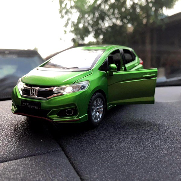 Parfum Parfume Pewangi Pajangan Miniatur Dashboard Mobil HONDA ALL NEW JAZZ FIT Limited Edition