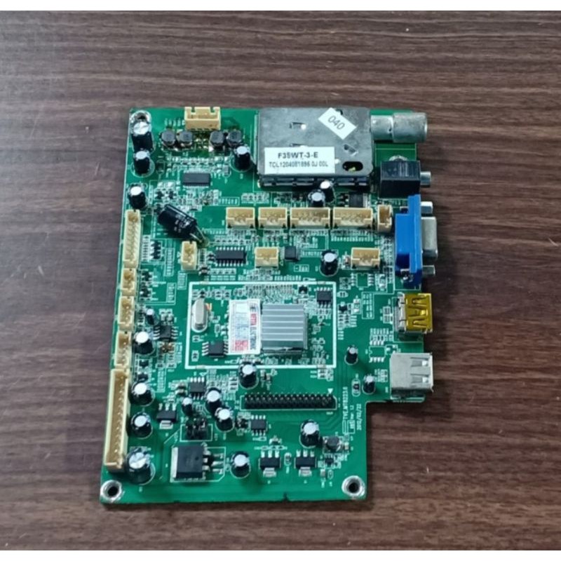 MAINBOARD MB POLYTRON PLM 24D300 24T33 24B33 24M31 - 24m31