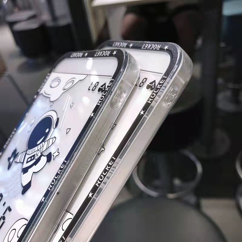 Transparan Hitam dan Putih Pola Astronot Casing Ponsel untuk iPhone 12 13 11 Pro Max X Xs Max Xr 7 8 Plus Casing Silikon Hbyh