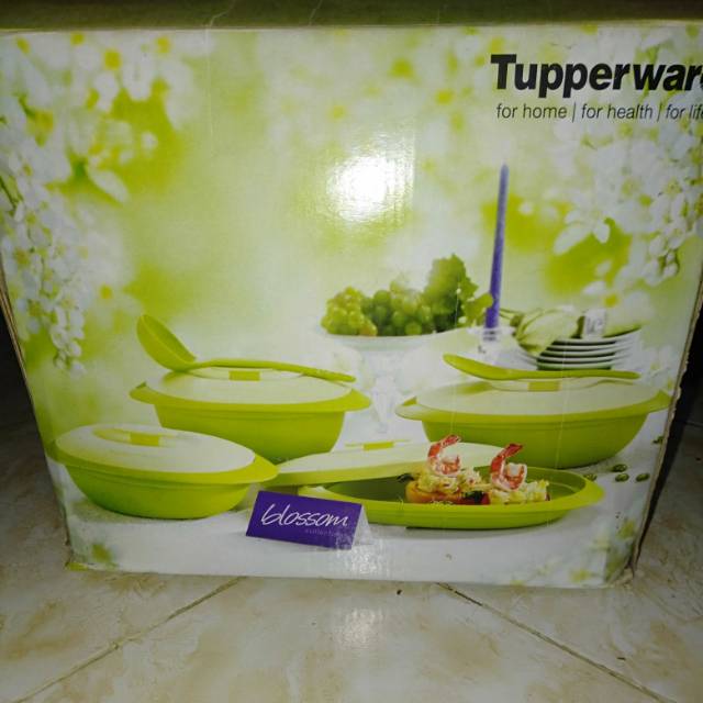 Preloved set blossom Tupperware