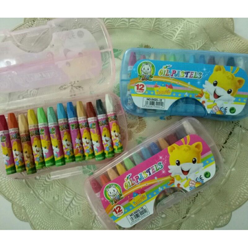 

Crayon oil pastels Potato cat