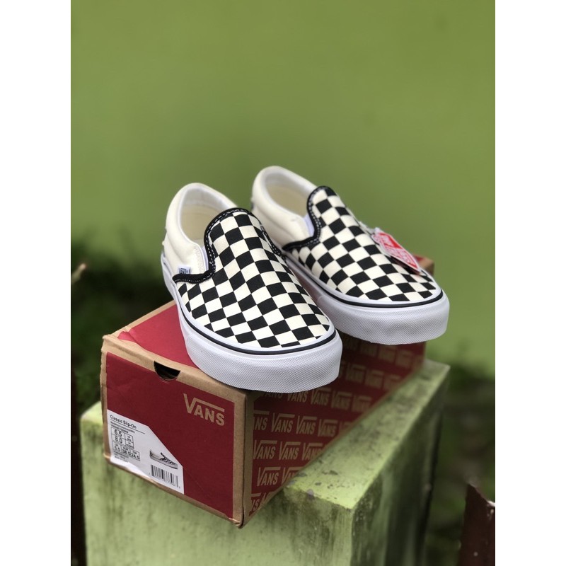 VANS SLIP ON CHECKERBOARD