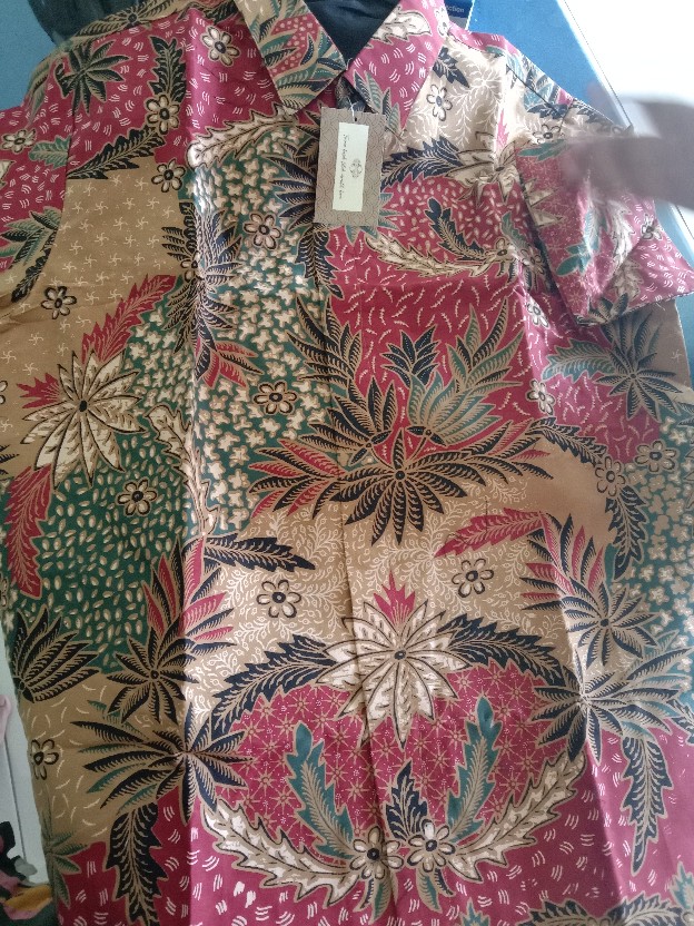 Sekartaji Sogan Pendek Kemeja Batik Pria Katun Cabut Primisima Full Furing