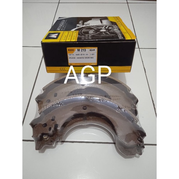 Brake Shoe Kampas Rem Belakang Grandmax Luxio 04495-BZ100