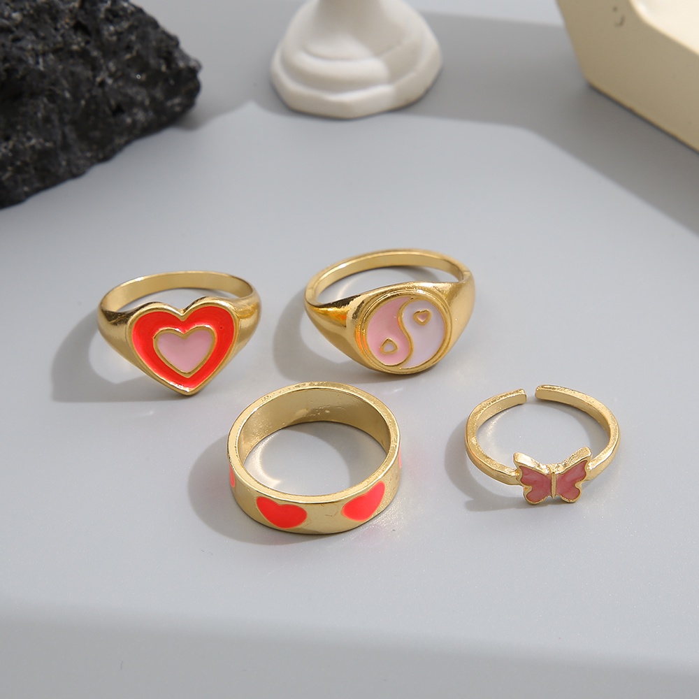 4pcs / Set Cincin Desain Kupu-Kupu Hati Warna Pink Untuk Wanita