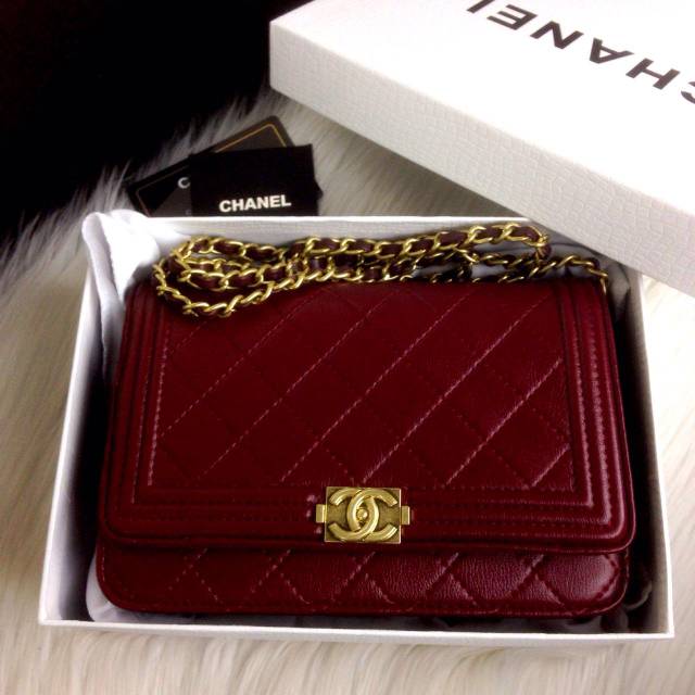 #71575-B CHANEL Le Boy WOC Quilted Lambskin Bag SS19