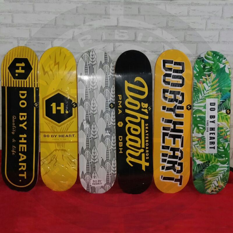 DO BY HEART Skateboard Complete 8.0"